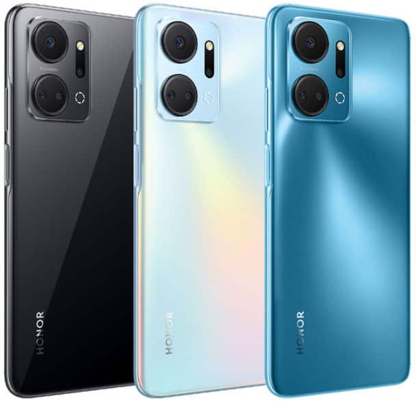 Rear view of three HONOR phones, including X7a, in black, light blue, and metallic blue with dual cameras and HONOR logo at bottom.