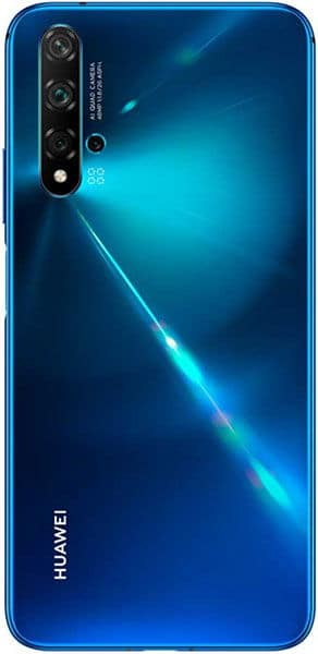 Huawei Nova 5T rear view, blue gradient back with triple camera setup and LED flash