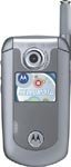 Motorola e815 phone shown from the front, closed, with external display and antenna visible