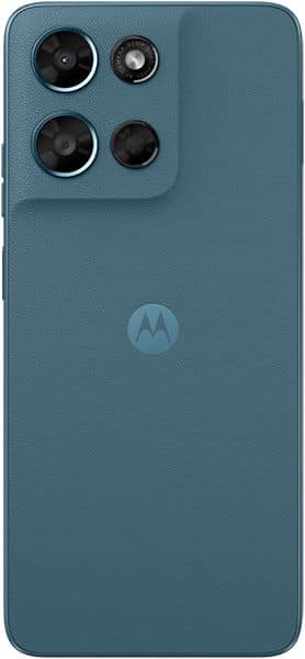Motorola Moto G Play (2026) rear view, teal finish with quad camera setup and Motorola logo visible