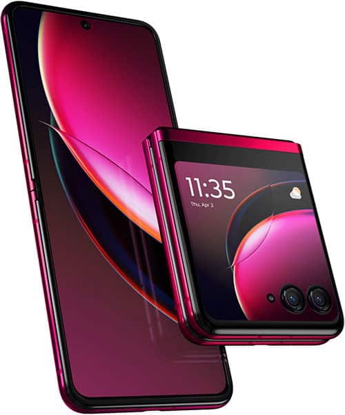 Motorola Razr 40 Ultra foldable phone, shown open and folded, displaying pink gradient screen with time 11:35