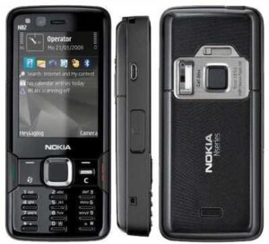 Nokia N82