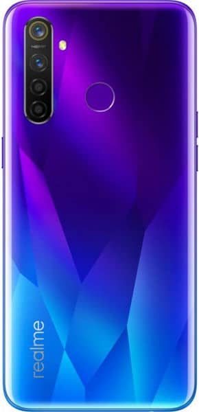 Realme 5 Pro rear view, purple to blue gradient back with quad camera setup and fingerprint sensor