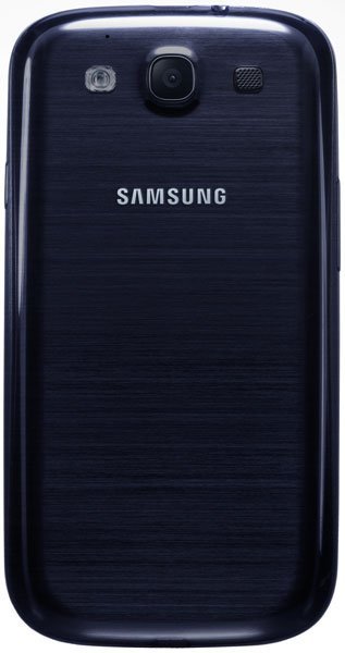 Samsung Galaxy S III, rear view, displaying dark blue textured back panel with camera lens and Samsung branding
