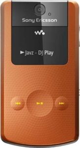 Sony Ericsson W518a