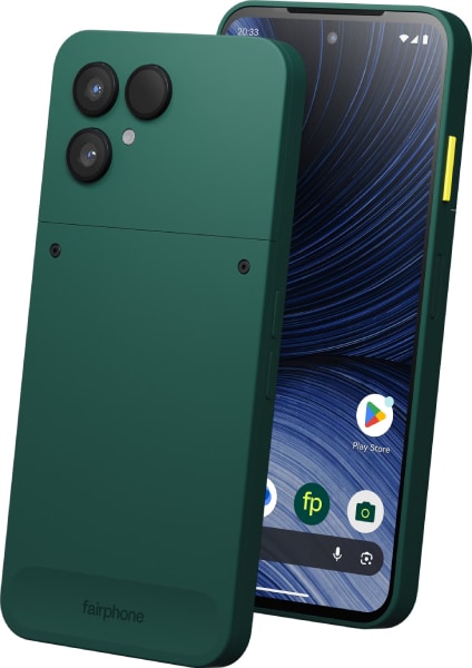 Fairphone 6 rear view, green case with triple camera module, display showing home screen with apps visible